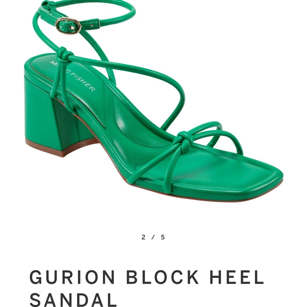 Marc Fisher Green Block Heel Sandal. Size 7 1/2.